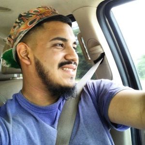 Meet your Posher, Luis